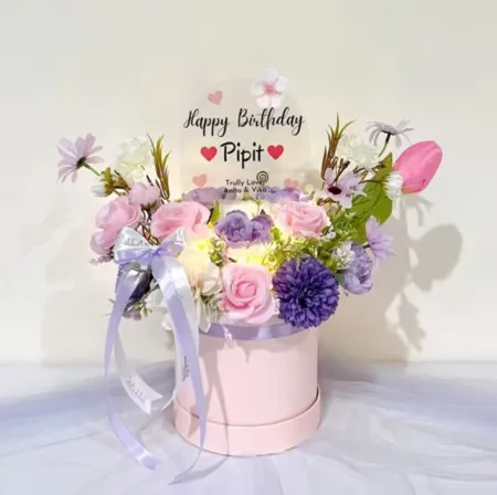 Bloom Box Akrilik Ucapan Ulang Tahun Pangkajene Kepulauan